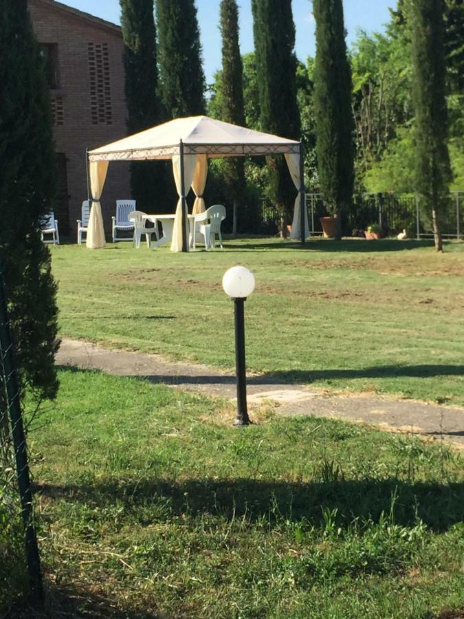 Affittacamere L'Aia di Argia Ponte a Tressa Esterno foto